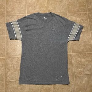 Nike retro striped sleeve embroidered T shirt